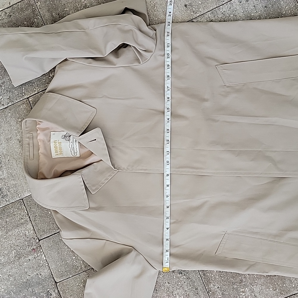 London Towne Tan Vintage Trench Coat Rain Coat Size 38R - Picture 6 of 7